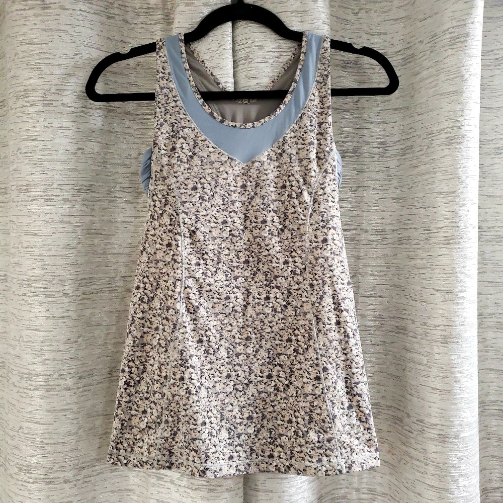 🍋Lululemon Tone It Tank // Sz 4🍋